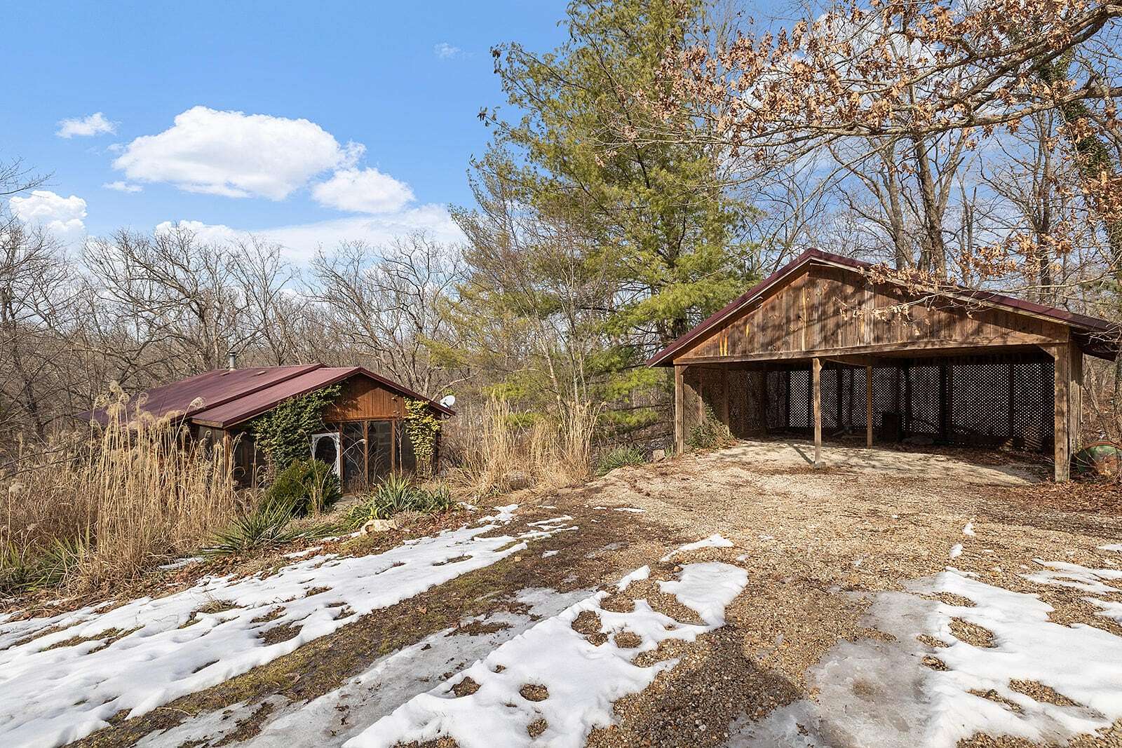 4.5 Acres of Residential Land with Home for Sale in Marshfield, Missouri