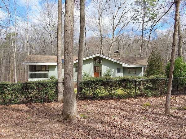 4.45 Acres of Residential Land with Home for Lease in Chapel Hill, North Carolina