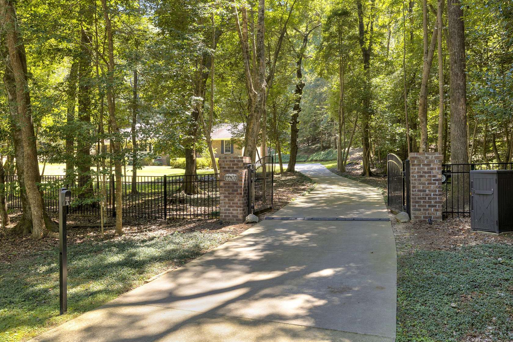 4.82 Acres of Residential Land with Home for Sale in Dalzell, South Carolina