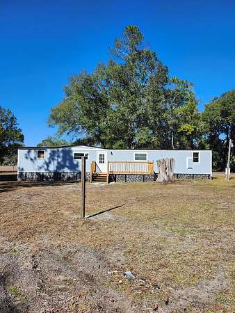 4.5 Acres of Land with Home for Sale in Cross City, Florida