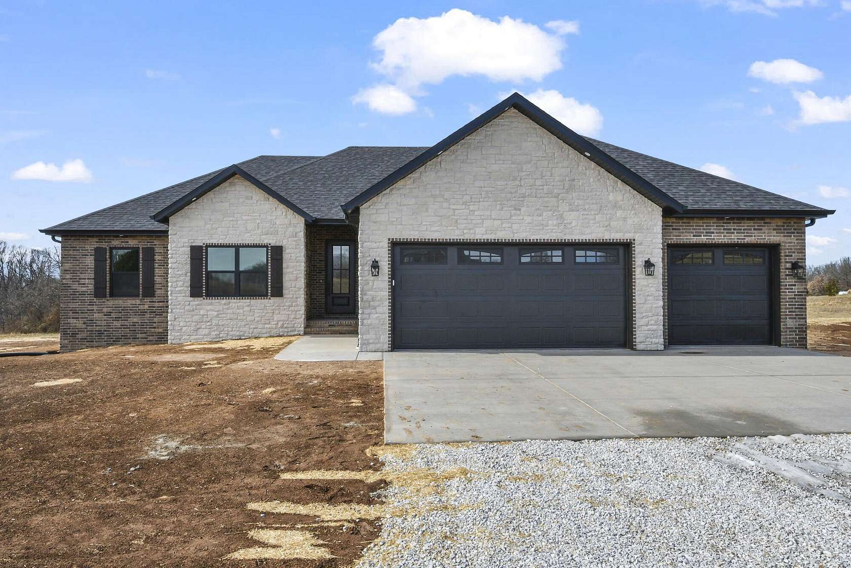 5 Acres of Land with Home for Sale in Billings, Missouri