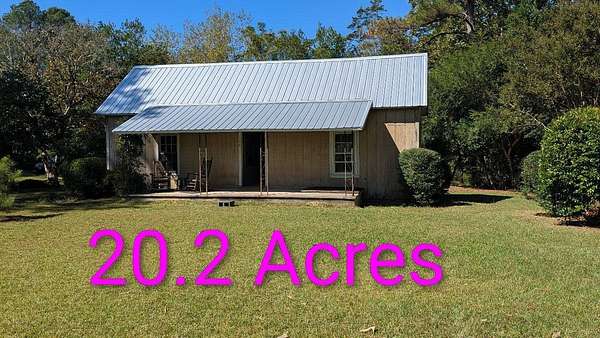 20 Acres of Land with Home for Sale in Aberdeen, North Carolina