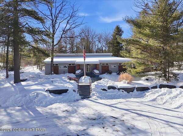 2.1 Acres of Improved Commercial Land for Sale in Lords Valley, Pennsylvania