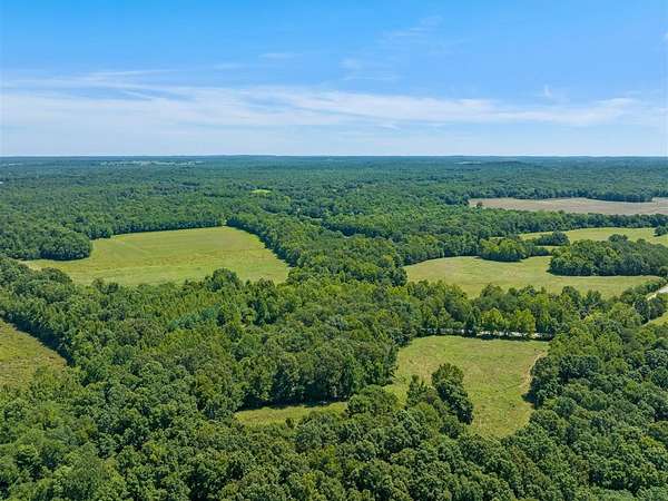 212 Acres of Land for Sale in White Plains, Kentucky