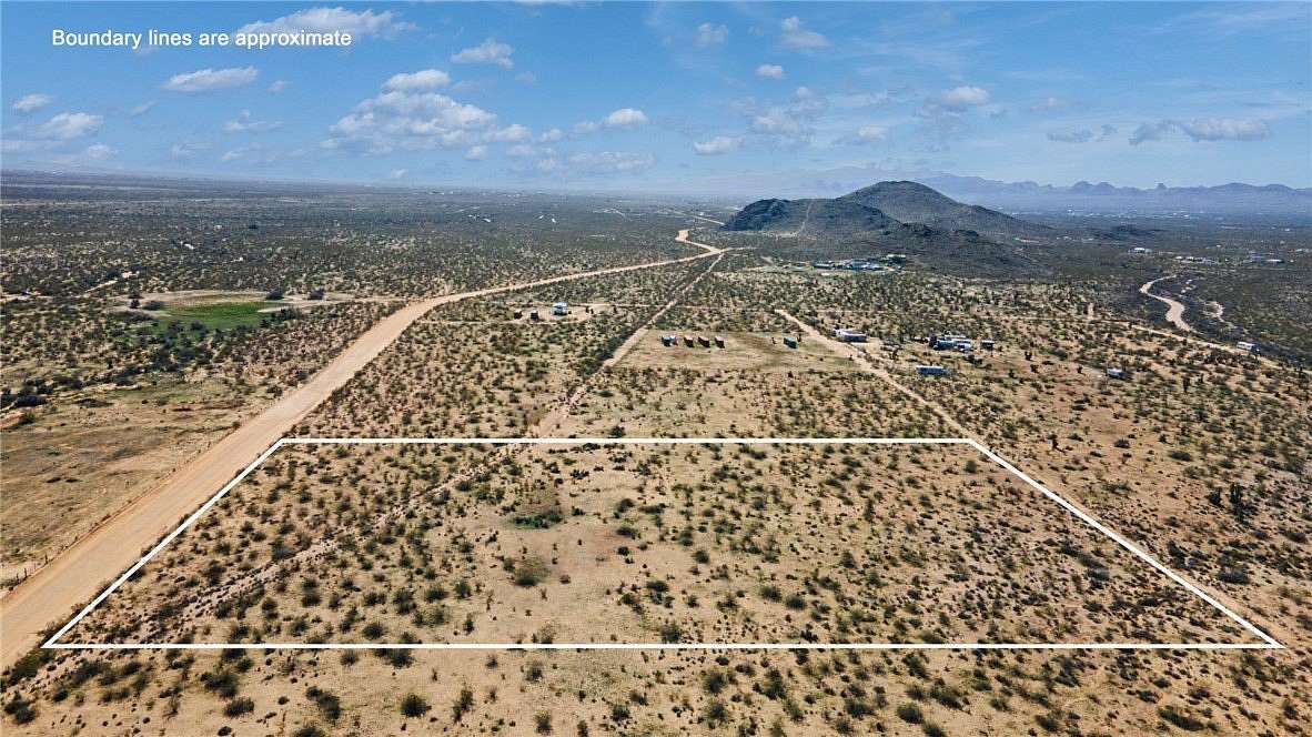 4.7 Acres of Residential Land for Sale in Golden Valley, Arizona