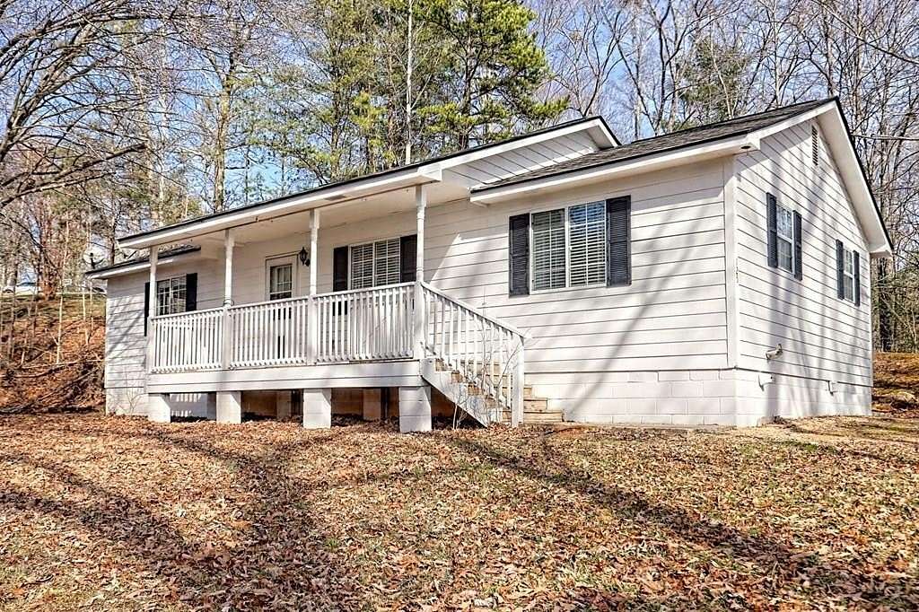 2.29 Acres of Land with Home for Sale in Murphy, North Carolina