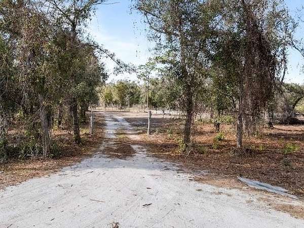 3.16 Acres of Residential Land for Sale in Arcadia, Florida