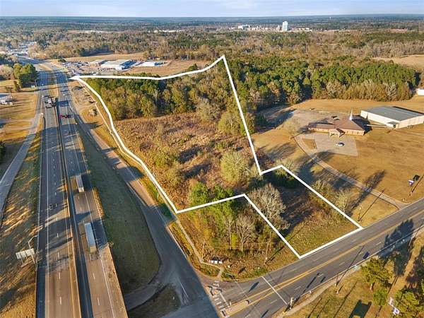 15.8 Acres of Land for Sale in Lufkin, Texas