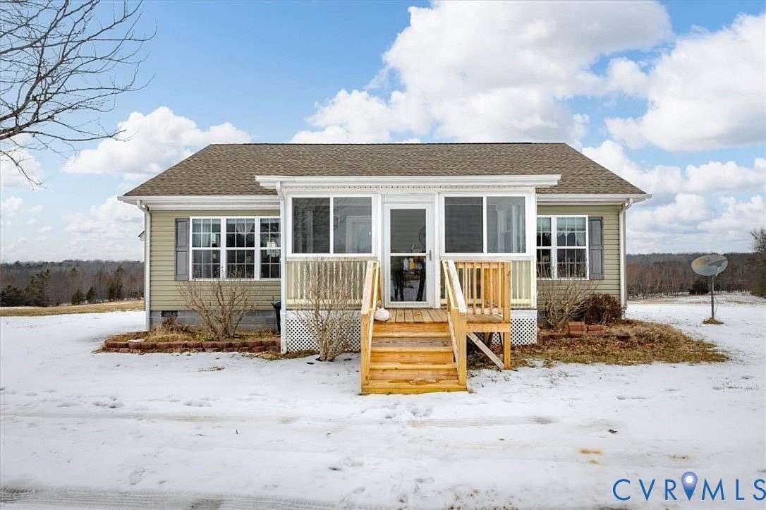 19.5 Acres of Land with Home for Sale in Rice, Virginia