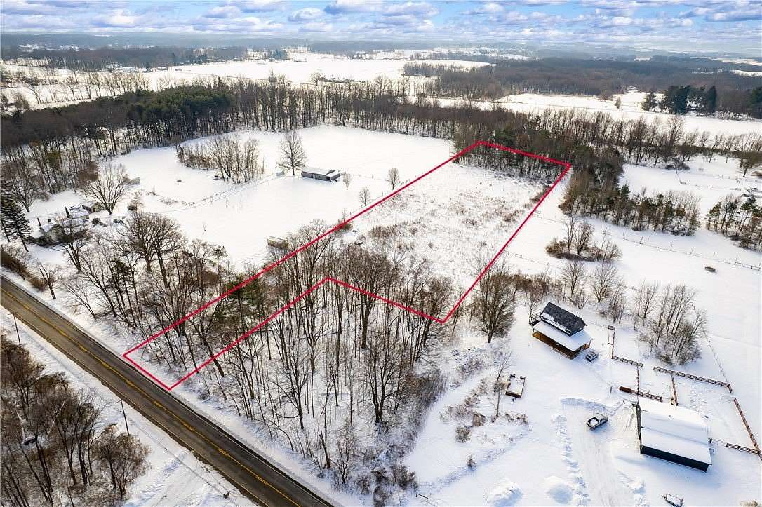 3.62 Acres of Residential Land for Sale in Shenango Township, Pennsylvania