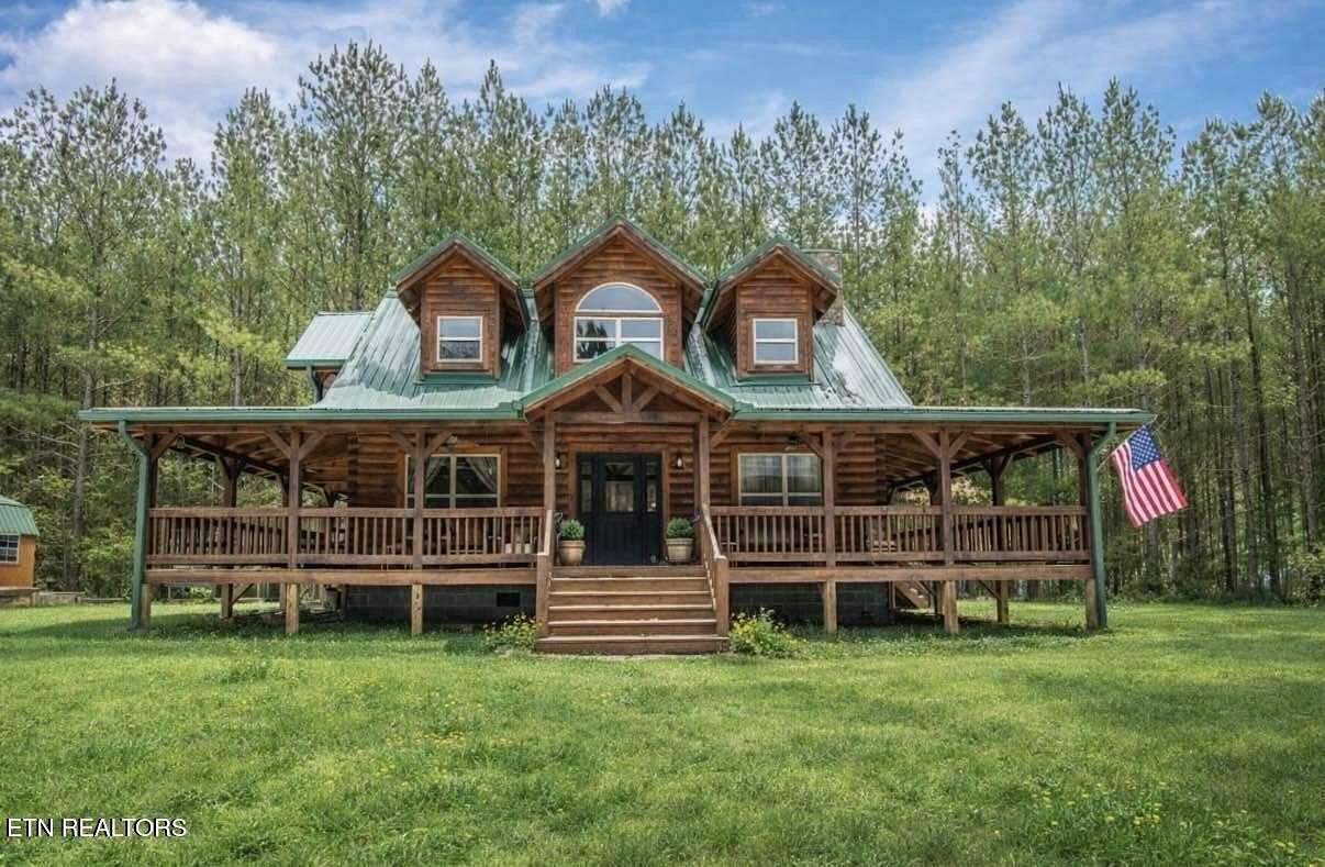 8 Acres of Land with Home for Sale in Loudon, Tennessee