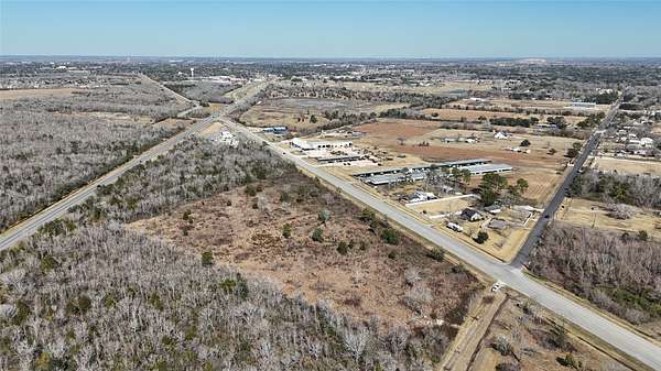 8 Acres of Land for Sale in Alvin, Texas