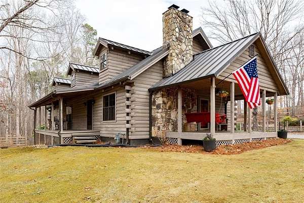 2.27 Acres of Residential Land with Home for Sale in Kennesaw, Georgia