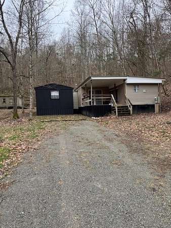 15.3 Acres of Recreational & Residential Land for Sale in Columbia, Kentucky