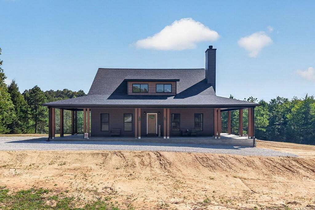 11.2 Acres of Land with Home for Sale in Jamestown, Tennessee