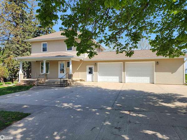 1.58 Acres of Land with Home for Sale in Arthur, Iowa