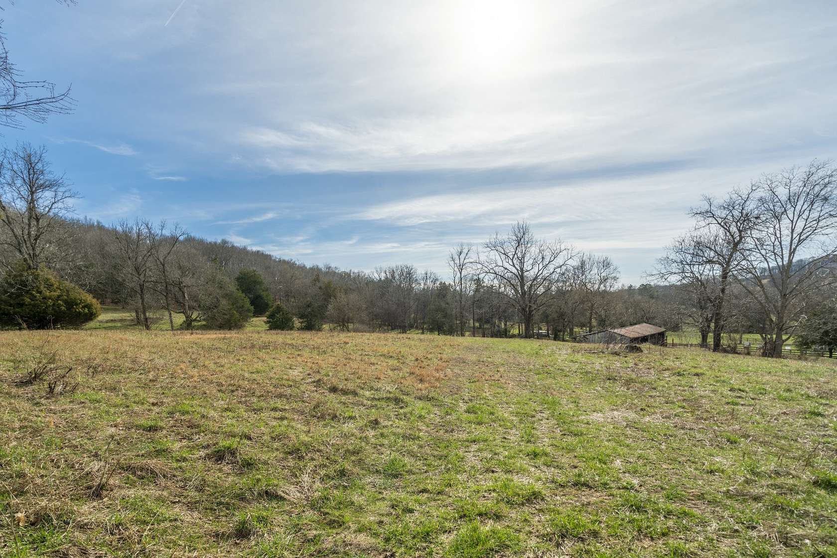 23.7 Acres of Agricultural & Residential Land for Sale in Columbia, Tennessee
