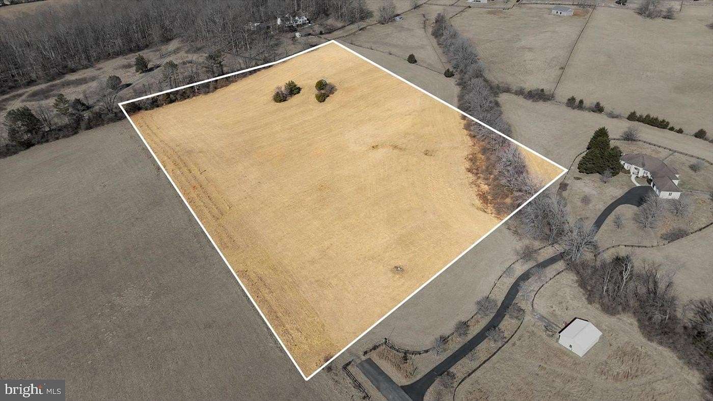 10 Acres of Land for Sale in Amissville, Virginia