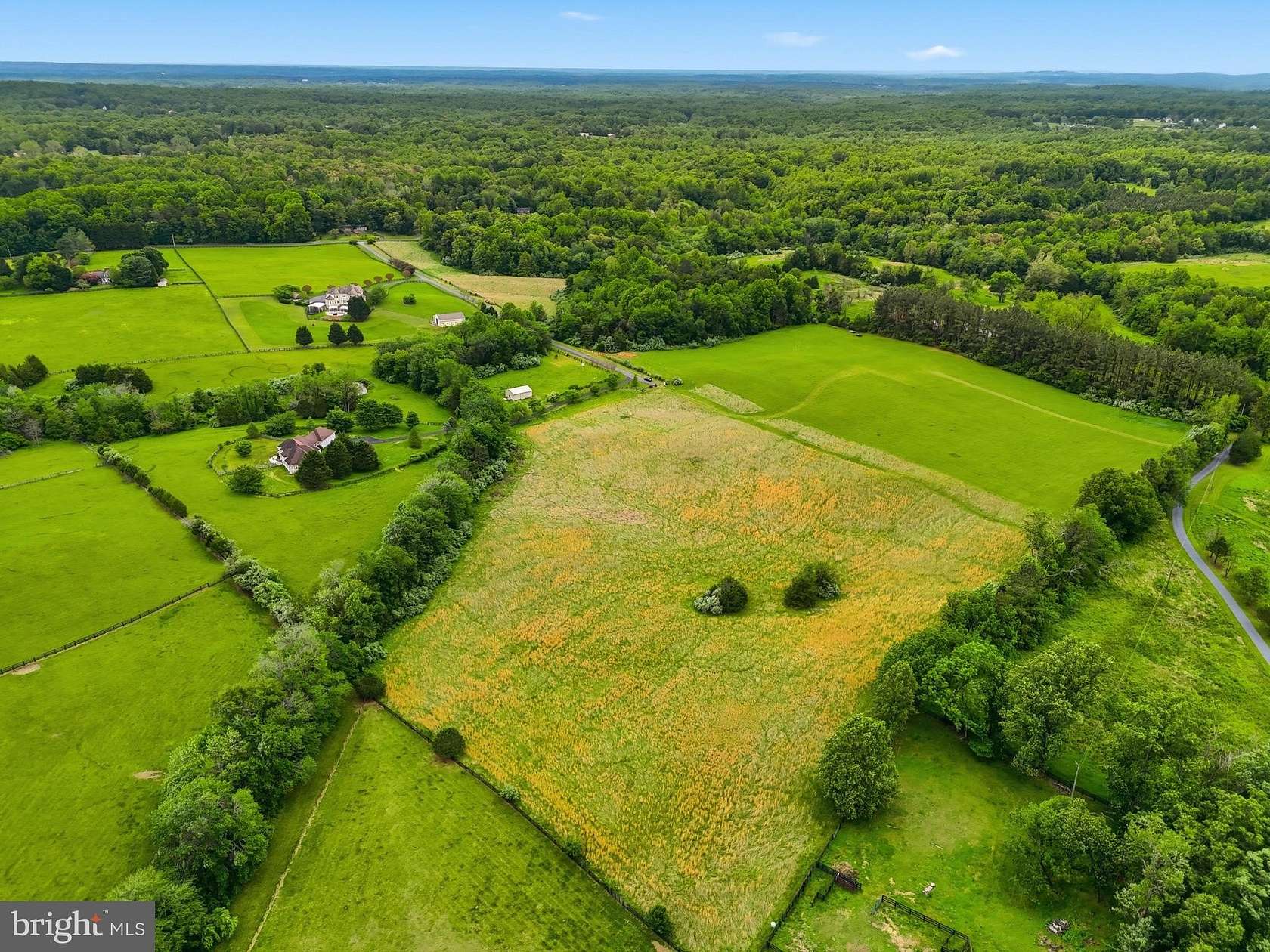10 Acres of Recreational & Residential Land for Sale in Amissville, Virginia