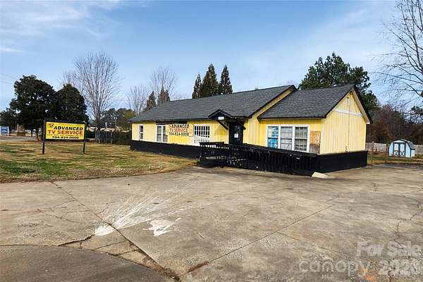 0.96 Acres of Mixed-Use Land for Sale in Gastonia, North Carolina