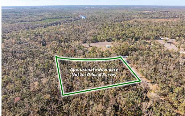 4 Acres of Residential Land for Sale in Live Oak, Florida