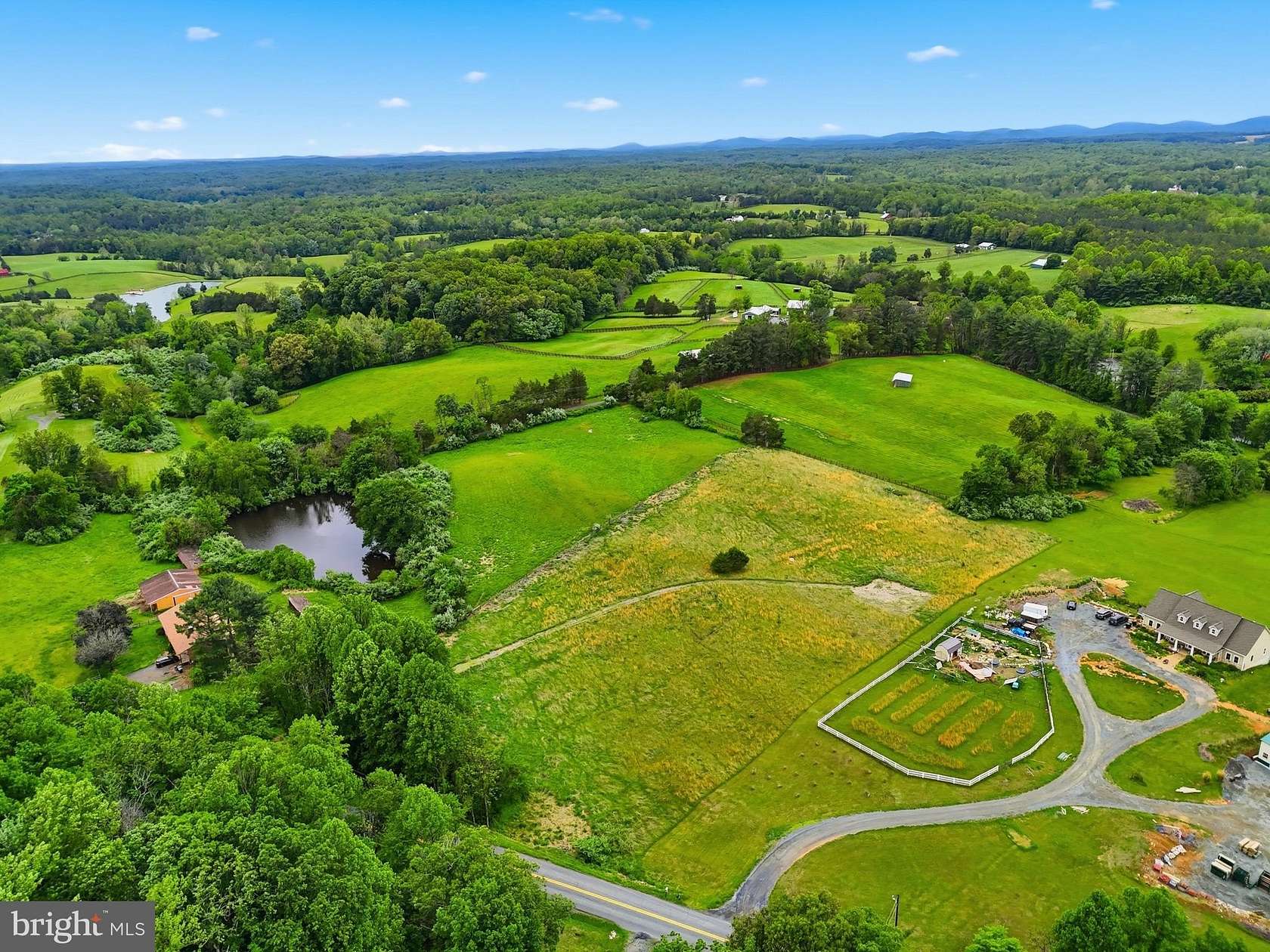 5 Acres of Residential Land for Sale in Marshall, Virginia