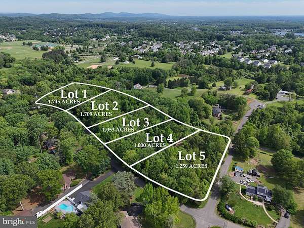 1.7 Acres of Land with Home for Sale in Warrenton, Virginia