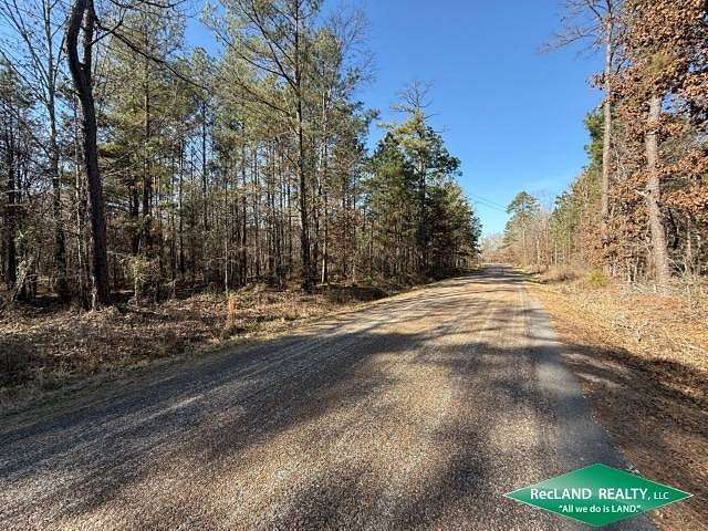 30 Acres of Recreational & Residential Land for Sale in Bastrop, Louisiana