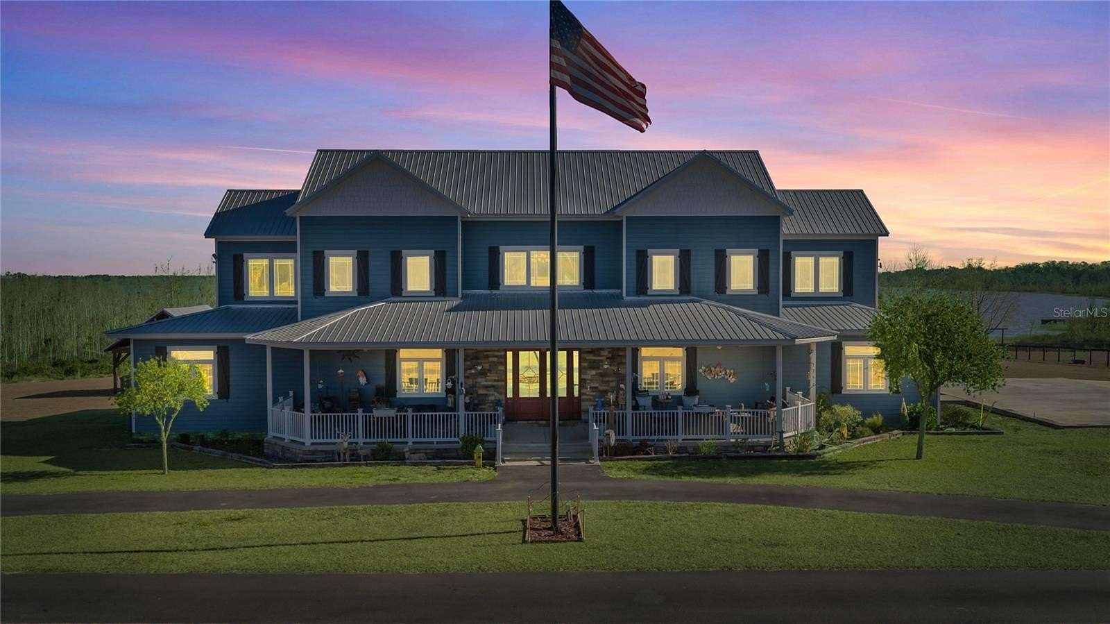 8.7 Acres of Land with Home for Sale in Ocklawaha, Florida