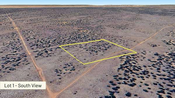 9.37 Acres of Commercial Land for Sale in St. Johns, Arizona