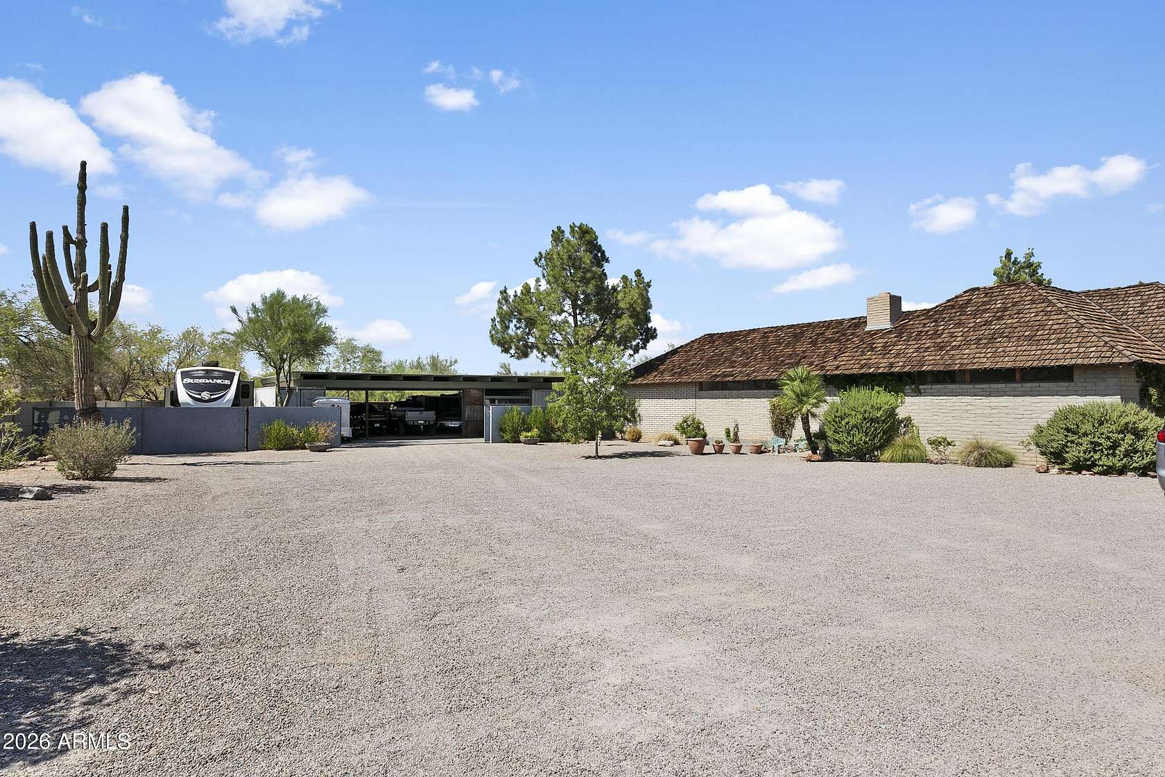 1.52 Acres of Residential Land with Home for Sale in Phoenix, Arizona