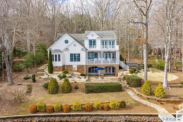 1.9 Acres of Residential Land with Home for Sale in Macon, North Carolina