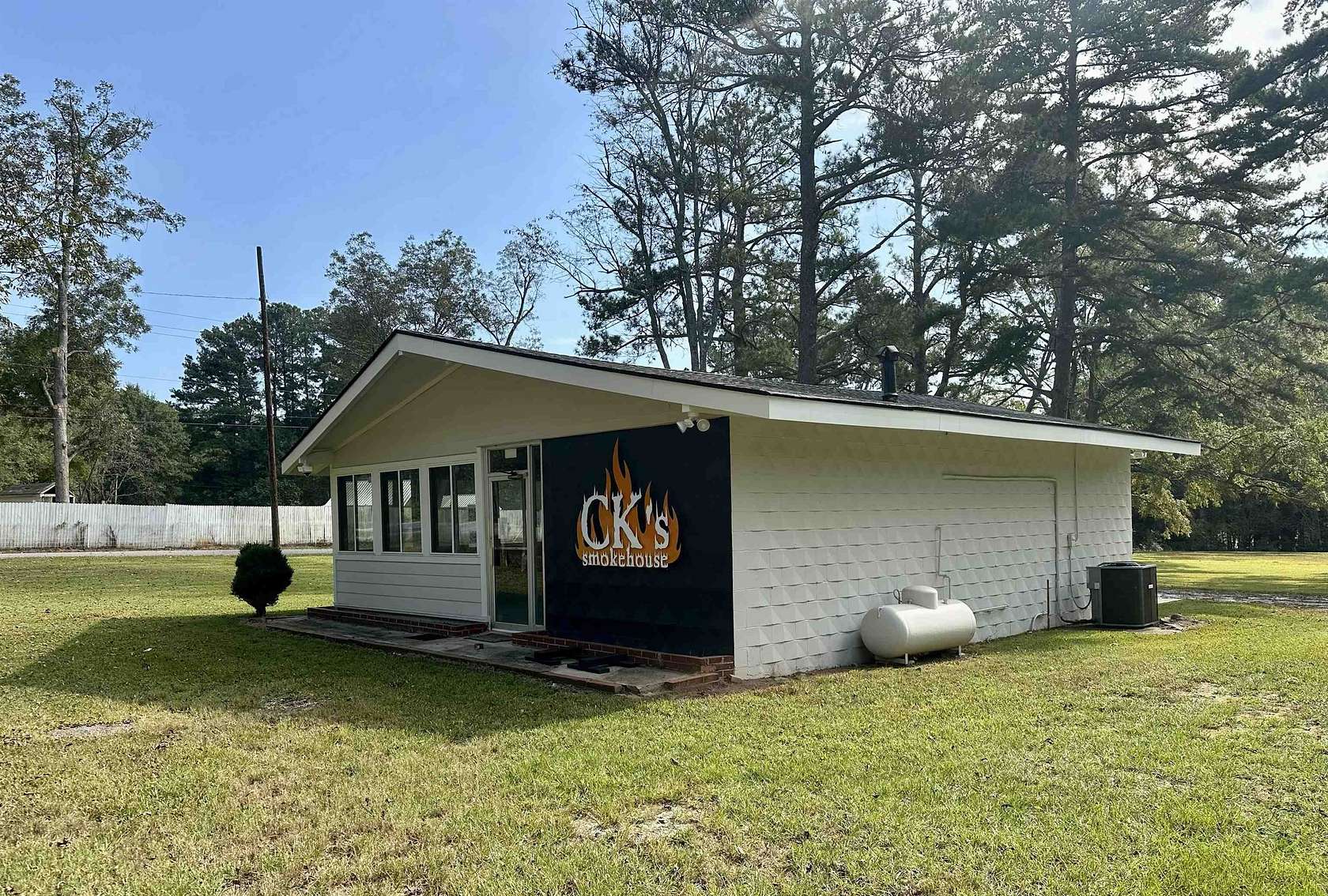 2.4 Acres of Commercial Land for Sale in Union Point, Georgia