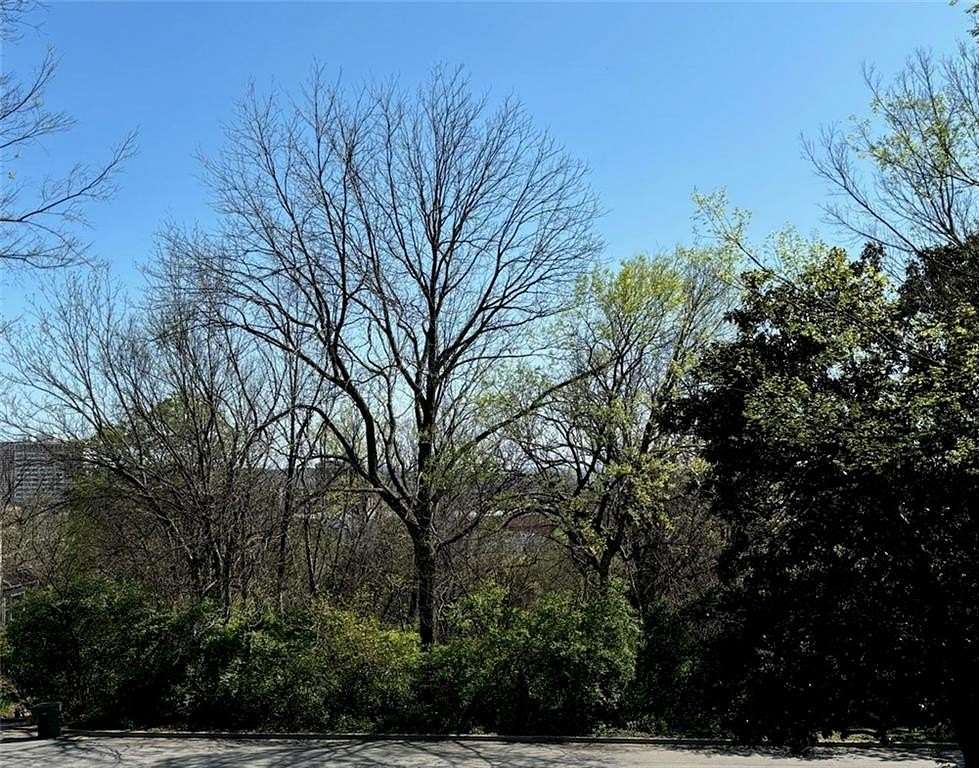 0.42 Acres of Residential Land for Sale in Fayetteville, Arkansas