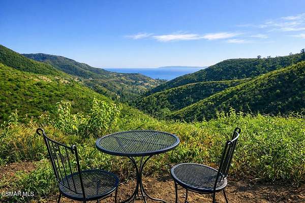 14 Acres of Recreational Land for Sale in Malibu, California