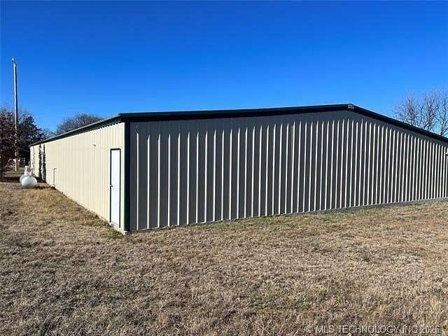 3 Acres of Improved Mixed-Use Land for Sale in Ardmore, Oklahoma