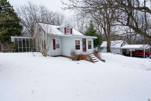 6 Acres of Improved Mixed-Use Land for Sale in Ledbetter, Kentucky