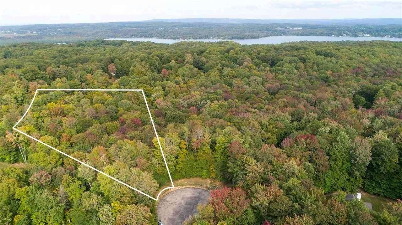 0.98 Acres of Residential Land for Sale in Petoskey, Michigan