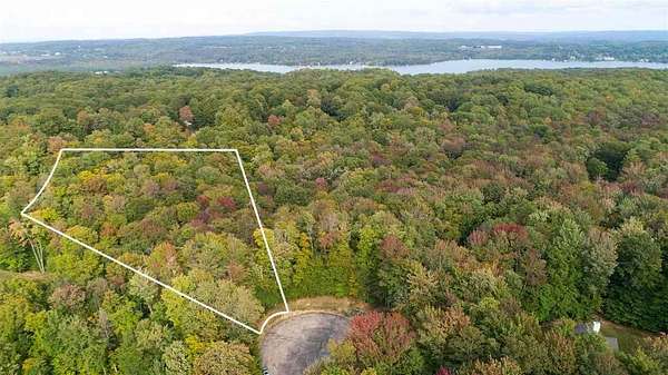 0.98 Acres of Residential Land for Sale in Petoskey, Michigan