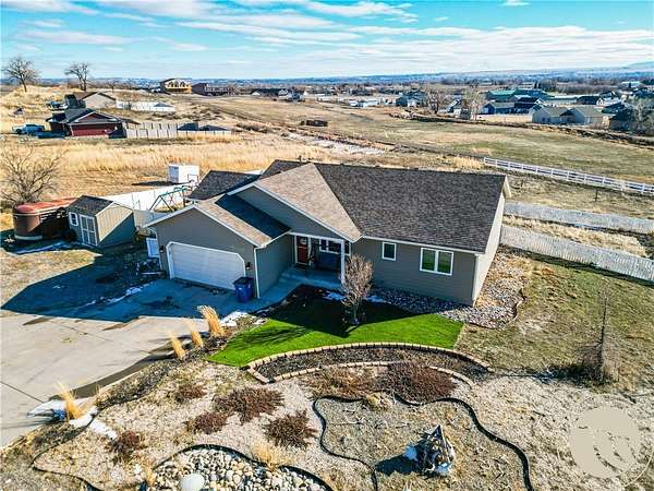 1.58 Acres of Residential Land with Home for Sale in Billings, Montana