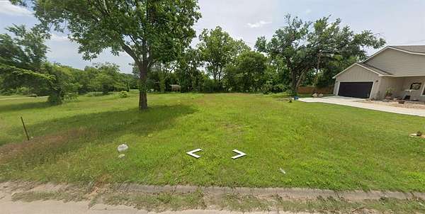 0.13 Acres of Residential Land for Sale in Cleburne, Texas