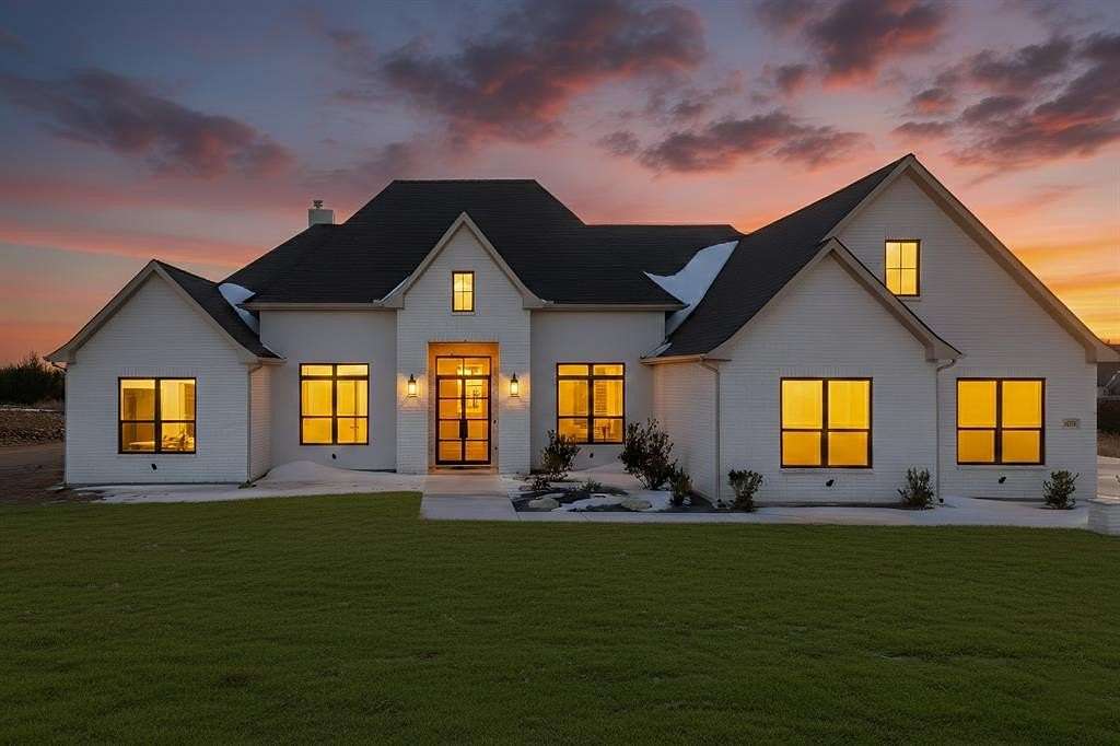 2.28 Acres of Residential Land with Home for Sale in Weatherford, Texas