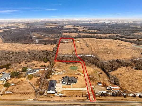 13.3 Acres of Land with Home for Sale in Sherman, Texas