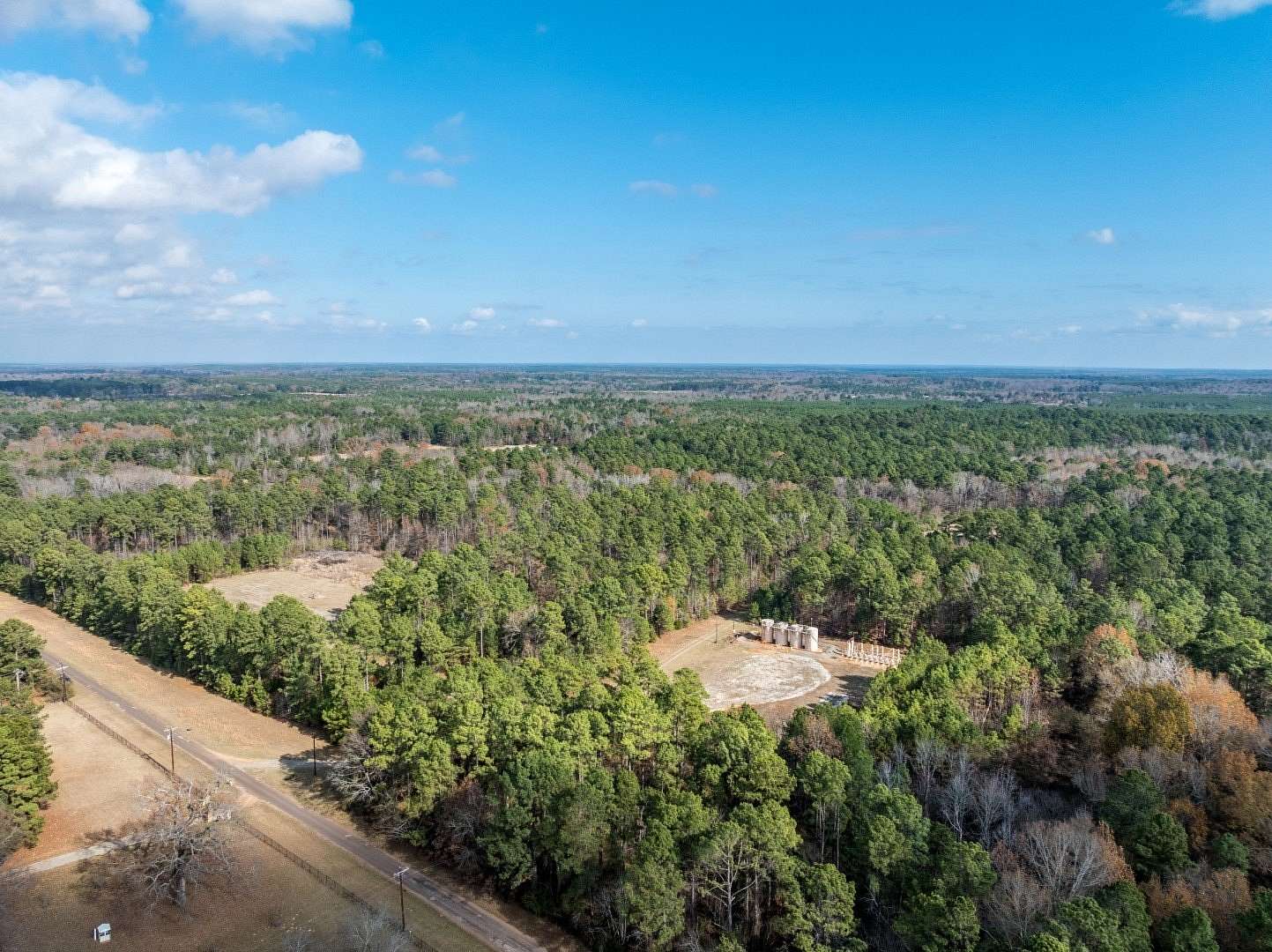 125 Acres of Recreational & Residential Land for Sale in Waskom, Texas
