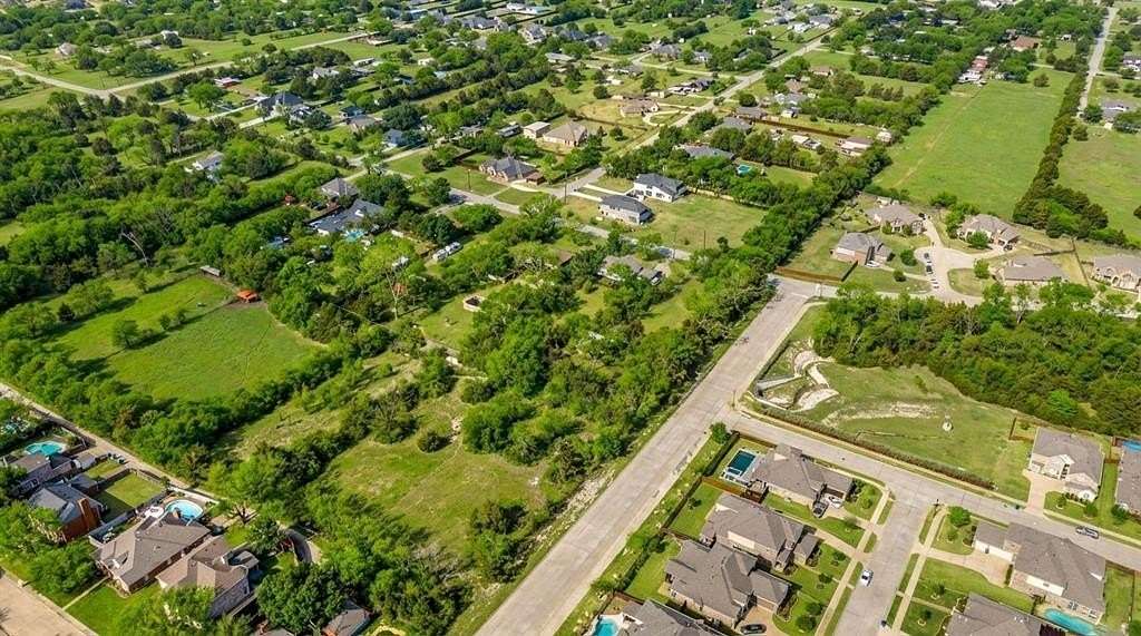 1.73 Acres of Residential Land for Sale in DeSoto, Texas