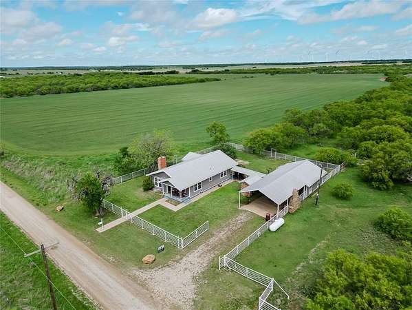 19.5 Acres of Recreational Land with Home for Sale in Jacksboro, Texas