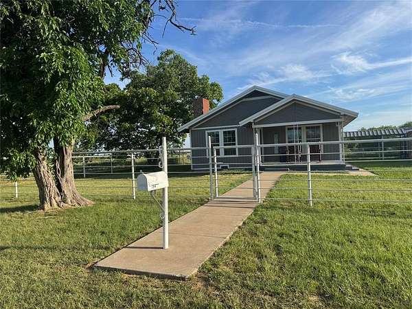 19.5 Acres of Recreational Land with Home for Sale in Jacksboro, Texas