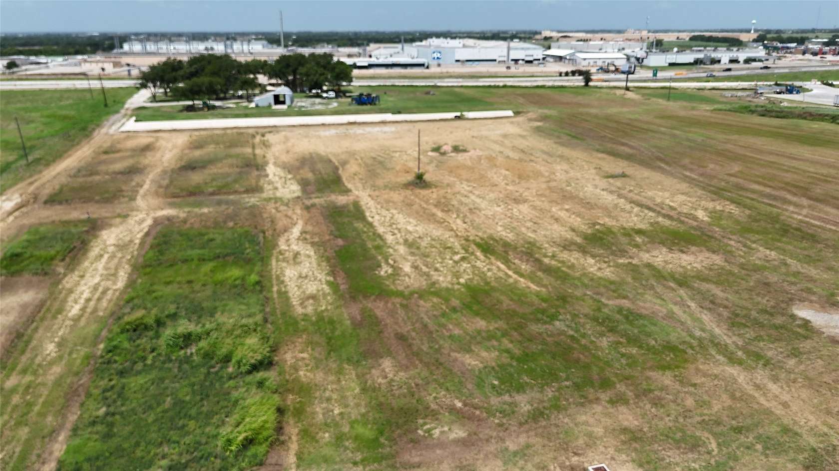 14.6 Acres of Commercial Land for Sale in Gainesville, Texas
