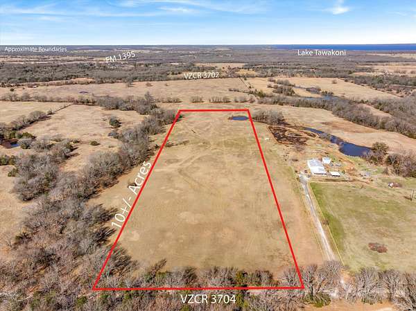 10 Acres of Residential Land for Sale in Wills Point, Texas