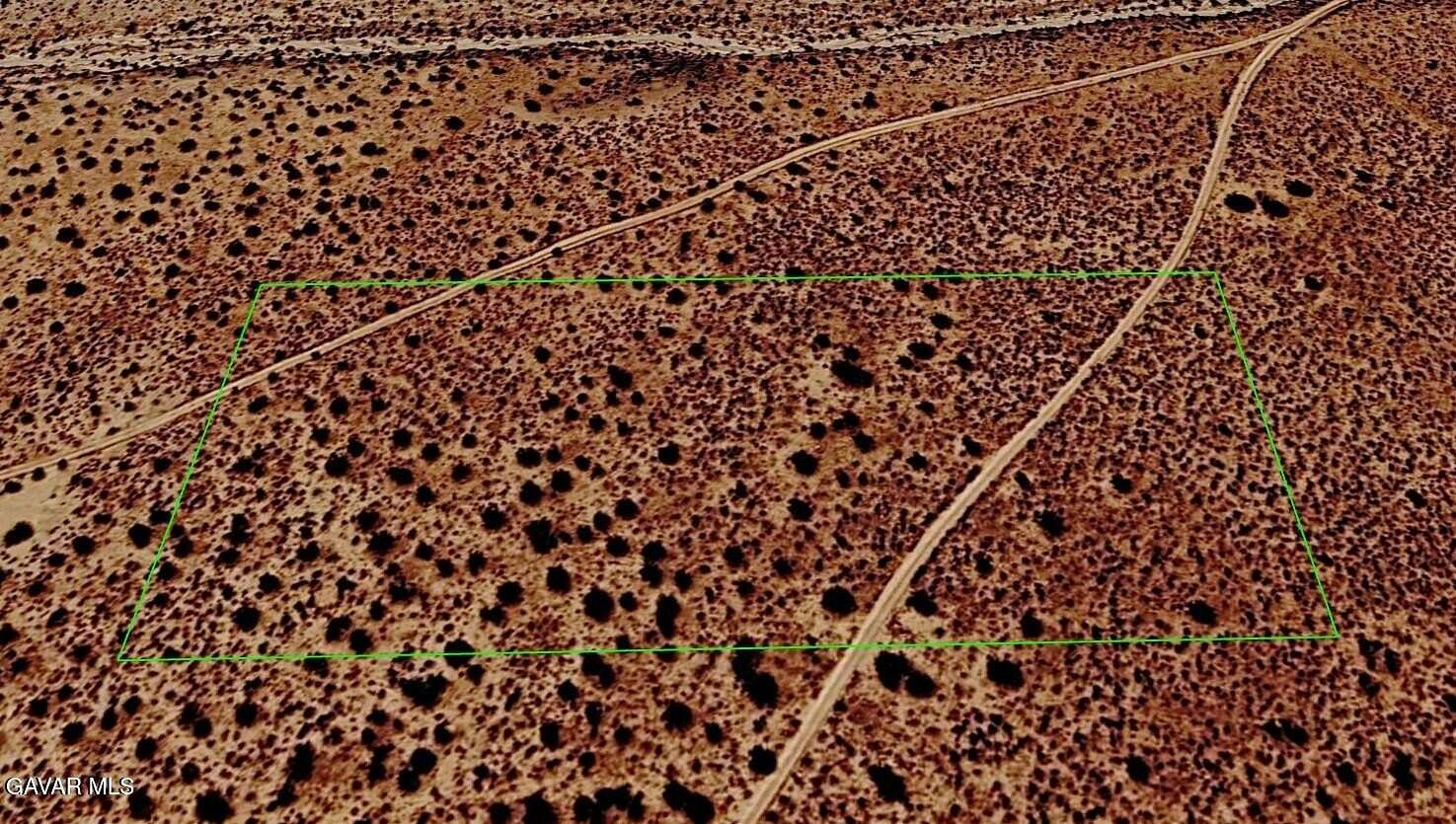 5 Acres of Land for Sale in North Edwards, California